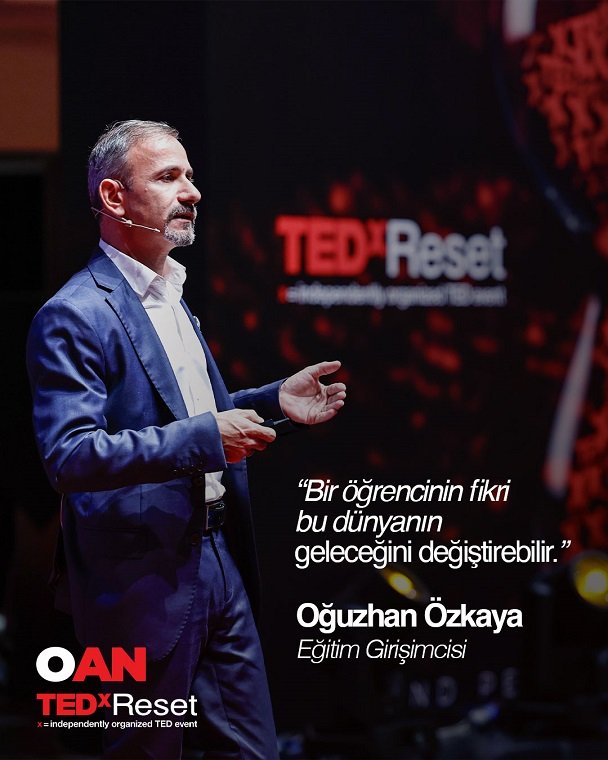 Oğuzhan Özkaya Tedx Reset Sahnesinde