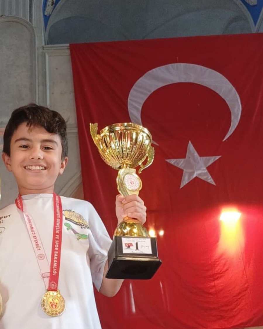 Satranç Çifte Gurur